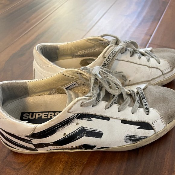 GOLDEN GOOSE Superstar Striped Leather And Suede Sneakers In Black and W… - Picture 4 of 5